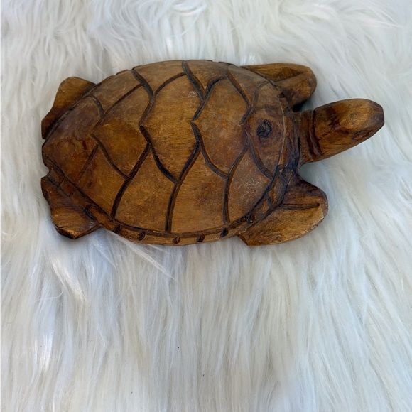 Handcrafted Wooden Turtle Decor - Picture 1 of 6